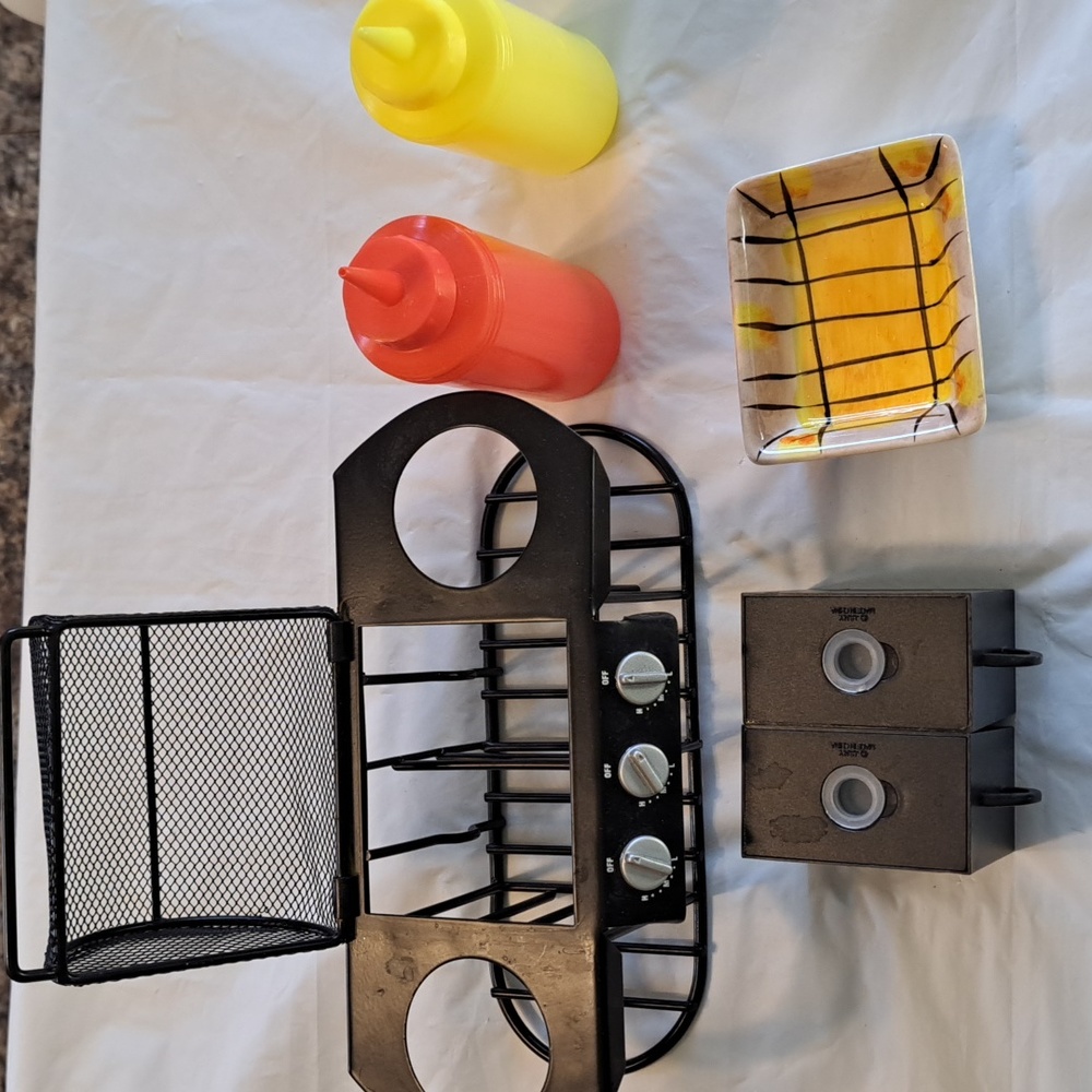 Little Condiment Set - Picture 5 of 5